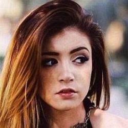 Chrissy Costanza