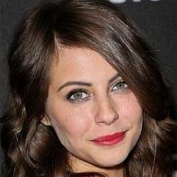 Willa Holland