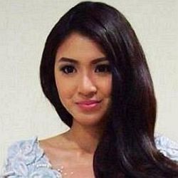 Nadine Lustre