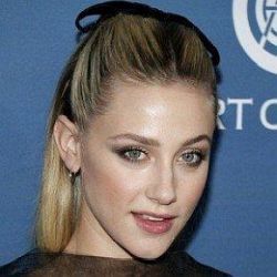 Lili Reinhart