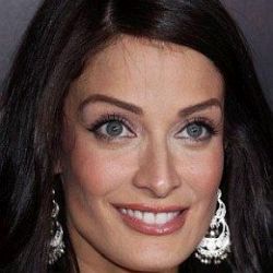 Dayanara Torres: 25 Things You Didn't Know & Facts (2023)