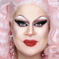 Nina West